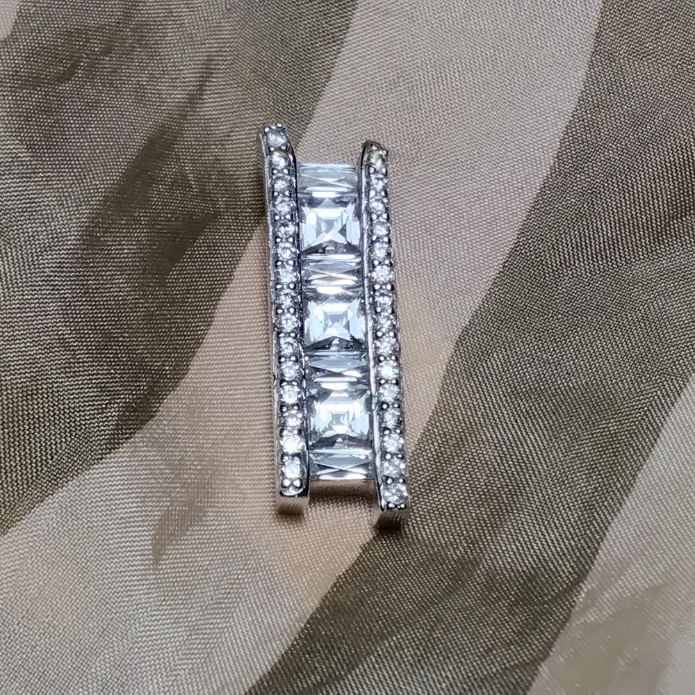 Tycoon 925 Silver CZ Pendant